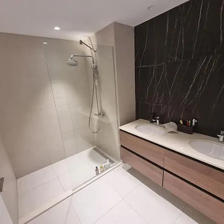 Exclusive Waterfront Terraces - Unique *