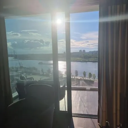 Appartamento Exclusive Waterfront Terraces - Unique *