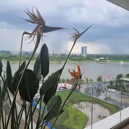 Exclusive Waterfront Terraces - Unique * Belgrado